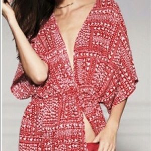 Victoria’s Secret Valentines Day Kimono NWT